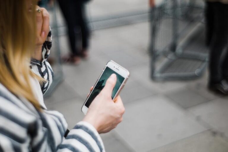 Cara Registrasi Kartu Smartfren Terbaru 2024